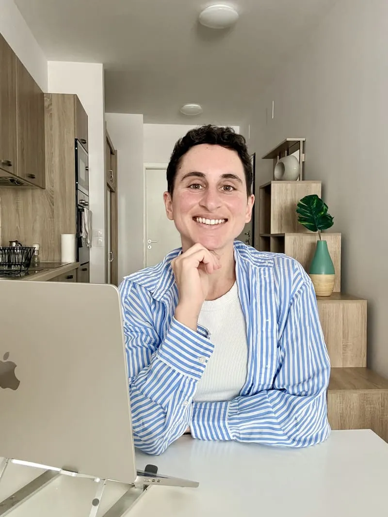Stéphanie Canovas, consultante en refonte de site web freelance pour la finance