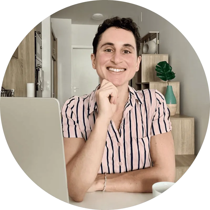 Stéphanie Canovas, freelance en refonte de site web WordPress professionnel secteur finance